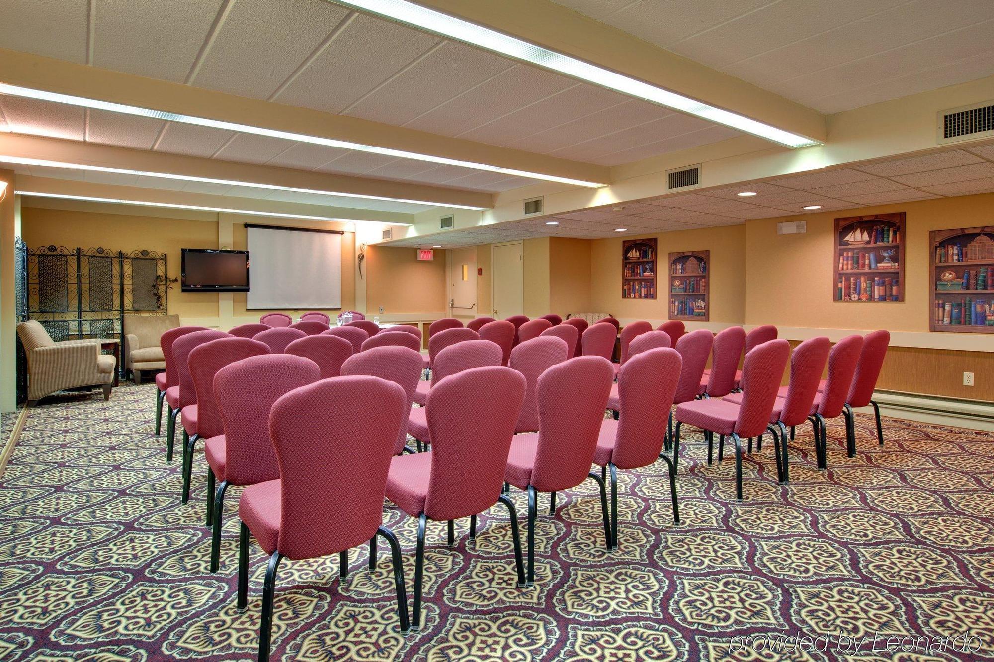 Holiday Inn Express Hotel & Suites Charlottetown By Ihg מראה חיצוני תמונה