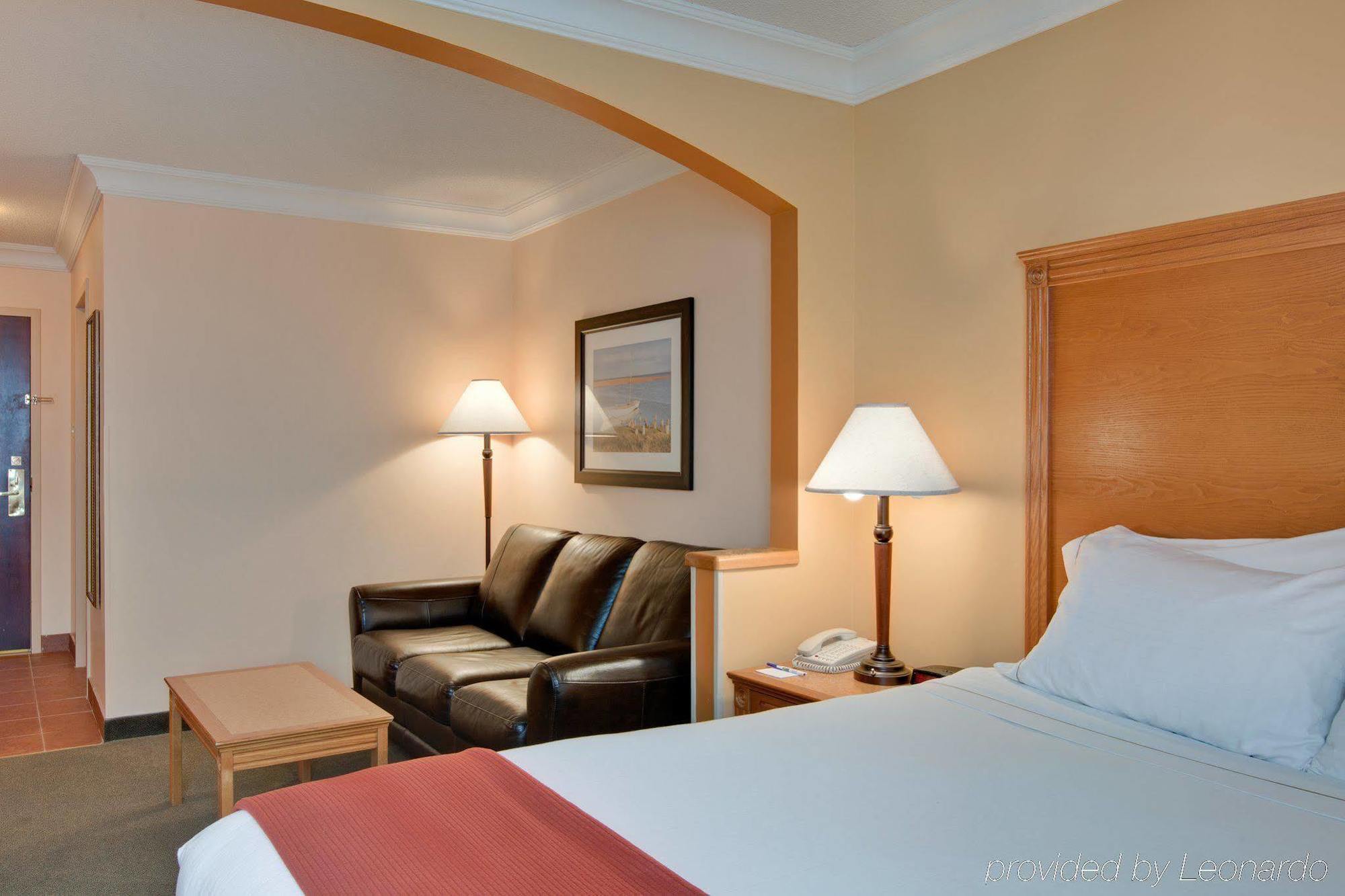 Holiday Inn Express Hotel & Suites Charlottetown By Ihg מראה חיצוני תמונה